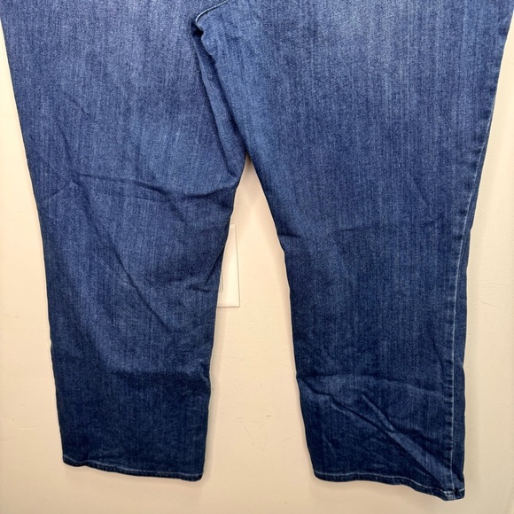 NYDJ Marilyn Straight Leg Ankle Cropped Jeans Size 14 Distressed - Picture 8 of 11